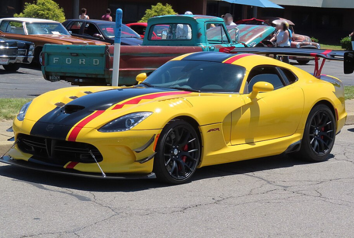 Dodge Viper ACR