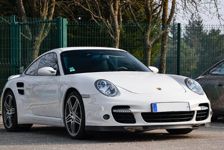 Porsche 911 Carrera S 997 (2006–2012)
