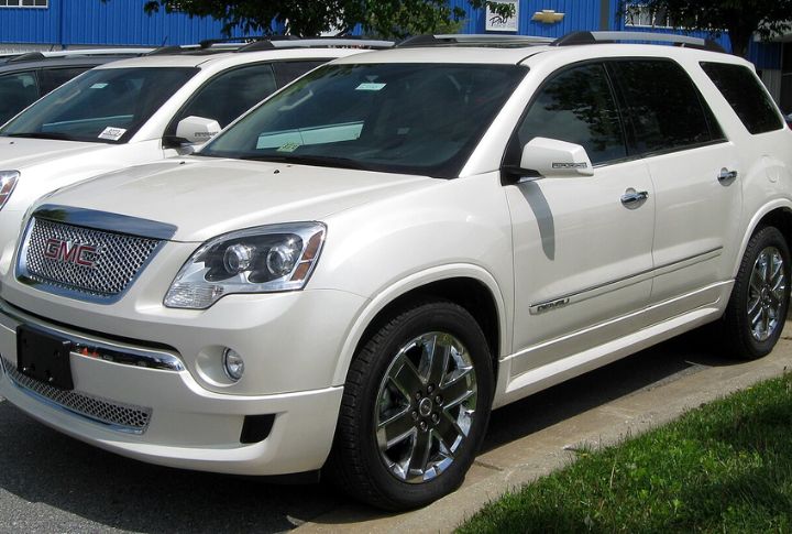 GMC Acadia (2007–2012)