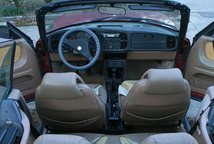 Saab 900 Turbo (1978–1998) 