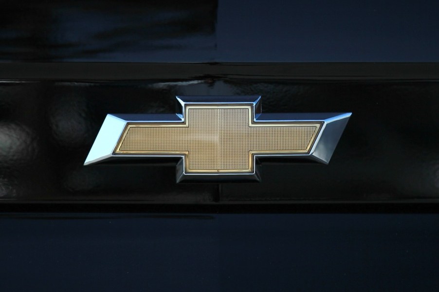 Chevrolet Camaro logo