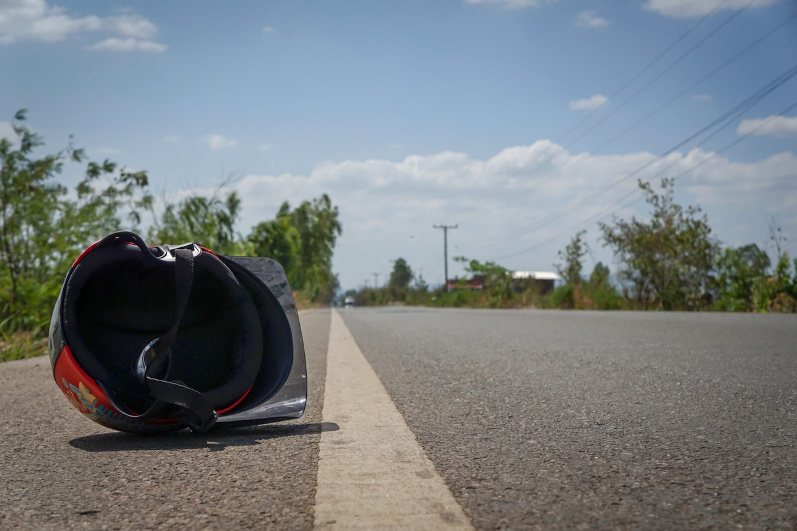 [Video] Motorcycle rider avoids fatal crash by front-flipping over a ...