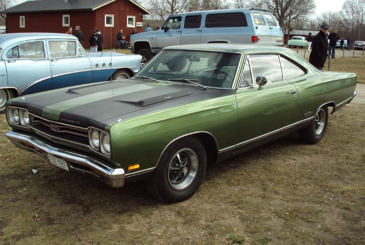 TorqueFlite Automatic Delivered Seamless Power