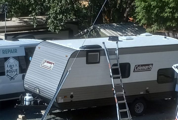 Dutchmen Coleman Lantern
