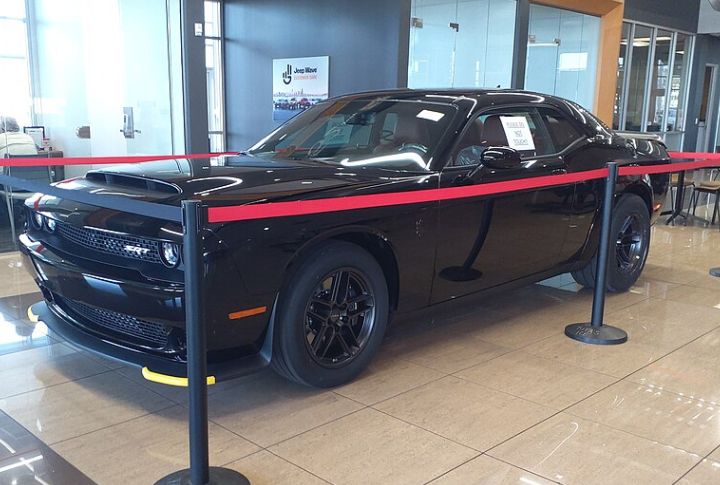 Dodge Challenger SRT Demon 170