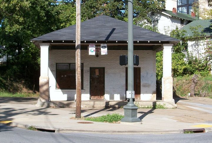 Magnolia Company Filling Station – Fayetteville, Arkansas