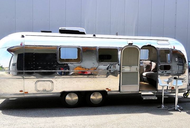 Airstream
