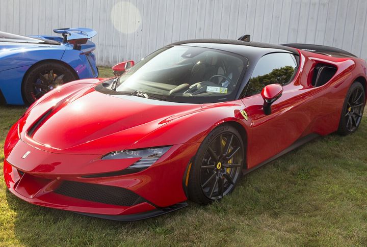 Ferrari SF90 Stradale