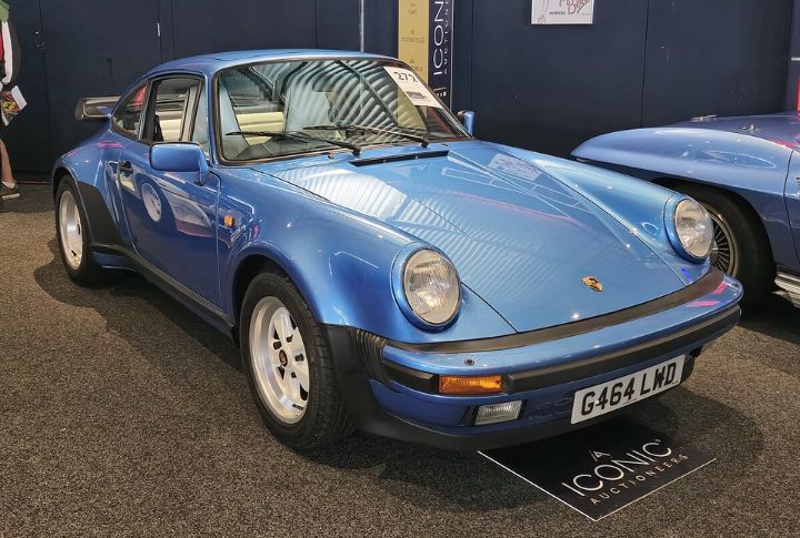 Porsche 911 (G50, 997, 991)