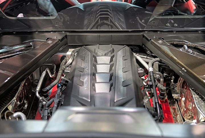 Chevrolet 6.2L V8 LT2 (C8 Corvette)