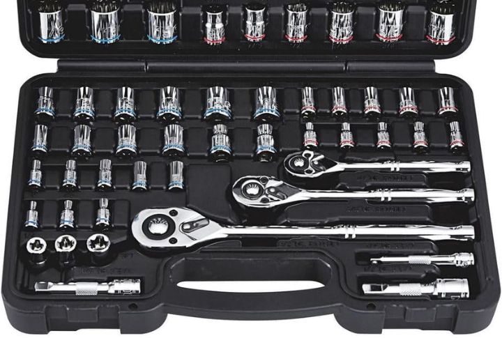 Quinn 1/4-Inch And 3/8-Inch Socket Sets