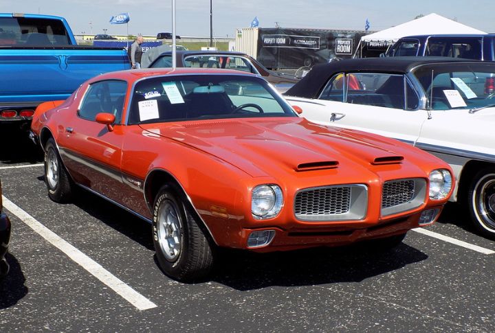 One-Year Fender Vent Stood Out