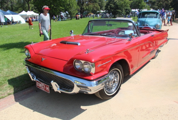 The Thunderbird Became The First “Personal Luxury Car”