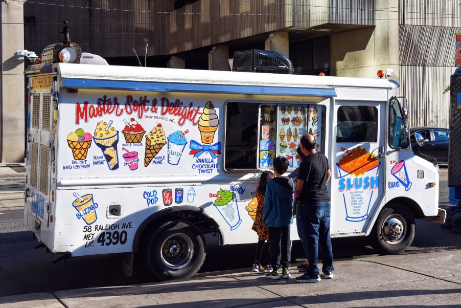 An ice cream truck in the city