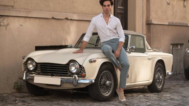 27 used cars with old money aura