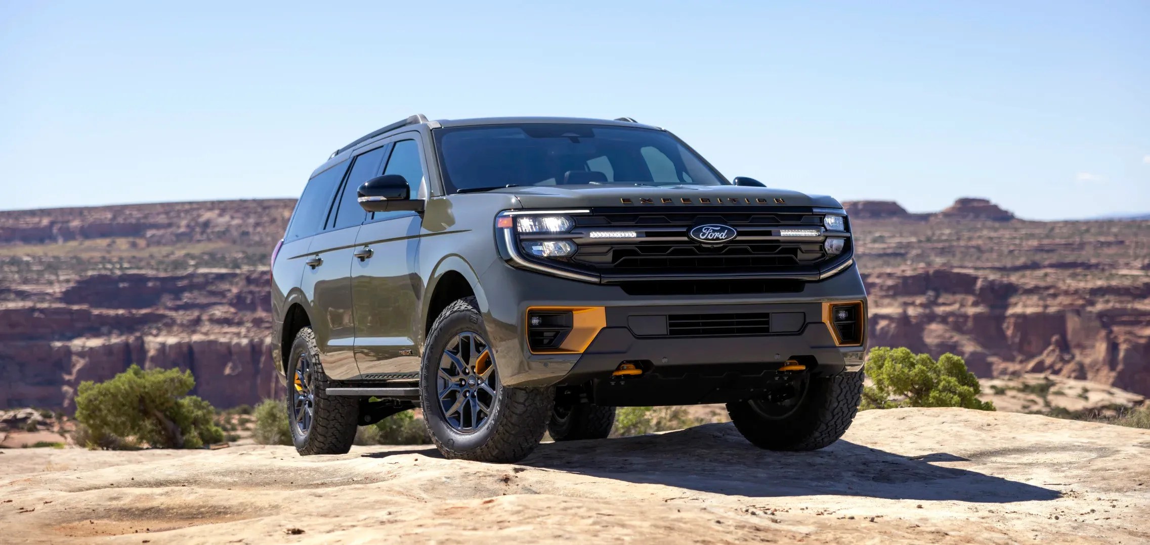 The 2025 Ford Expedition off-roading