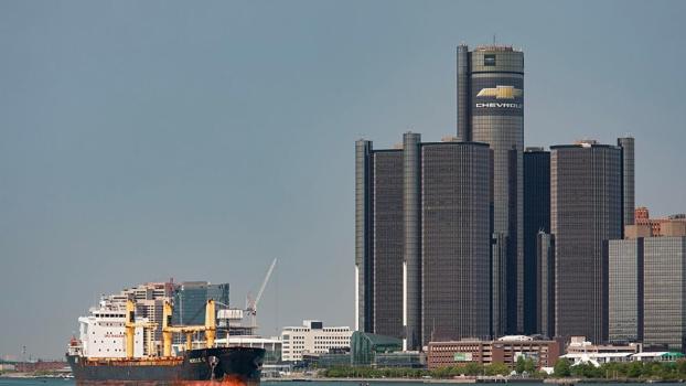 ICE busts 8 smugglers for trying to ship $40 million of stolen cars from Detroit to the Middle East