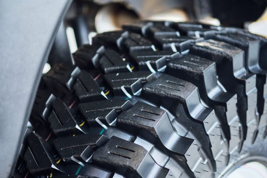Off-road tires on a Ford concept of a Super Duty based Bronco SUV