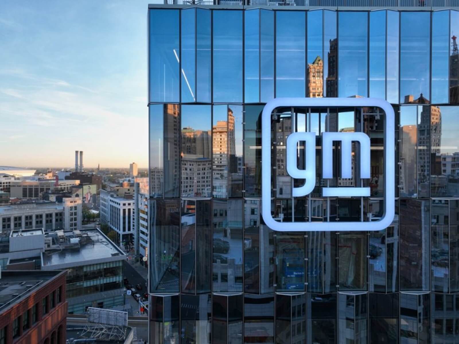 GM displays its new sign on its Hudson Detroit building just as the company shut down its hydrogen fuel cell program.