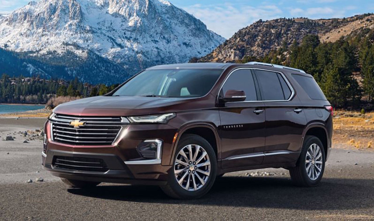The 2021 Chevy Traverse on the road