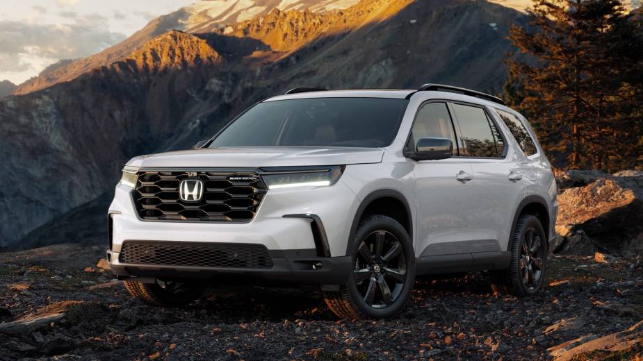 The 2025 Honda Pilot off-roading