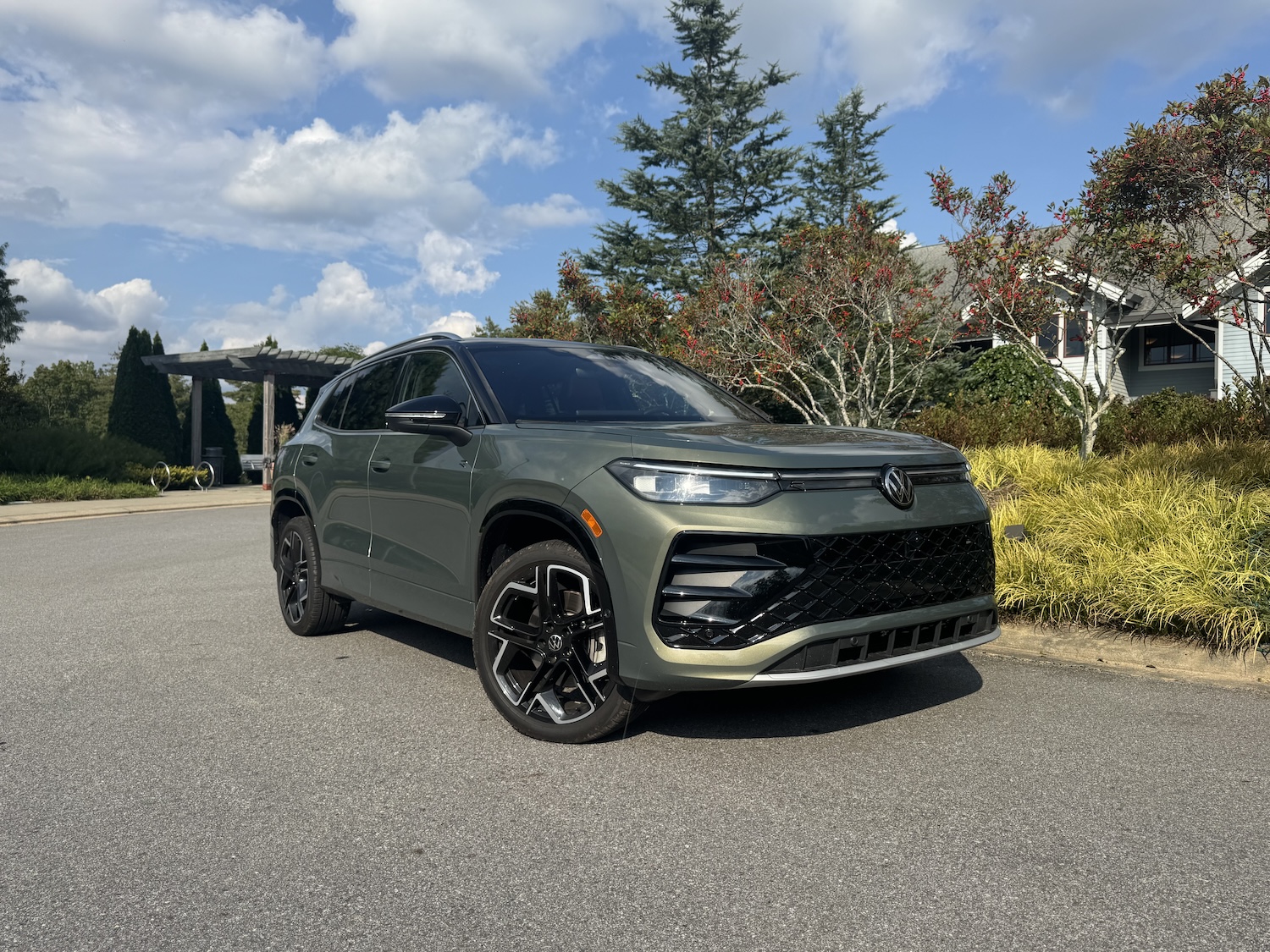 The 2025 Volkswagen Tiguan review near foliage