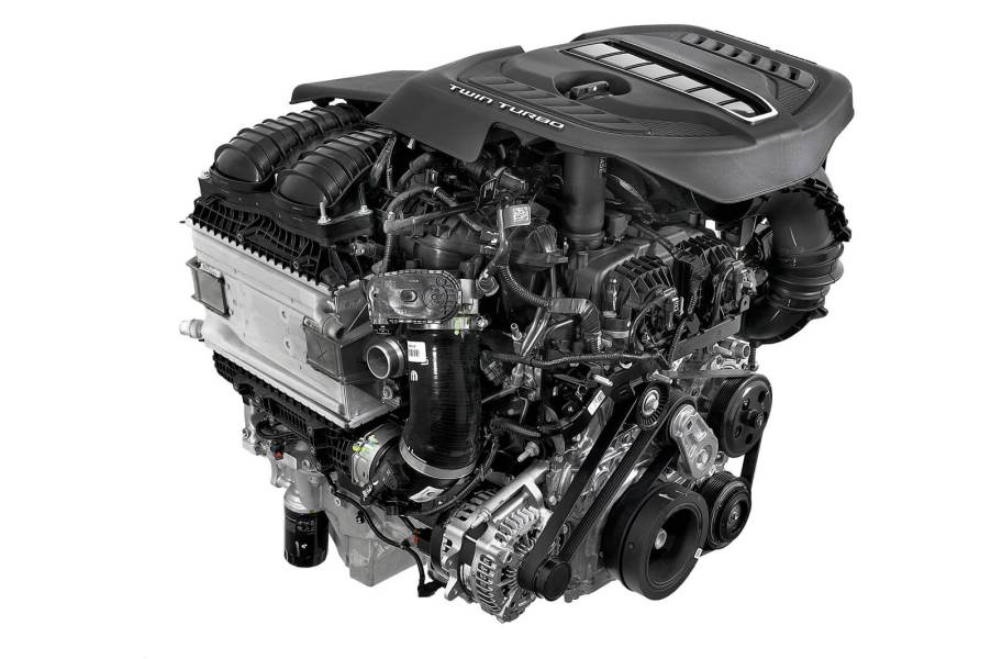 A picture of the Hurricane I6 engine in the new Dodge Charger SIXPACK, which may end up in the next-generation Alfa Romeo Giulia.