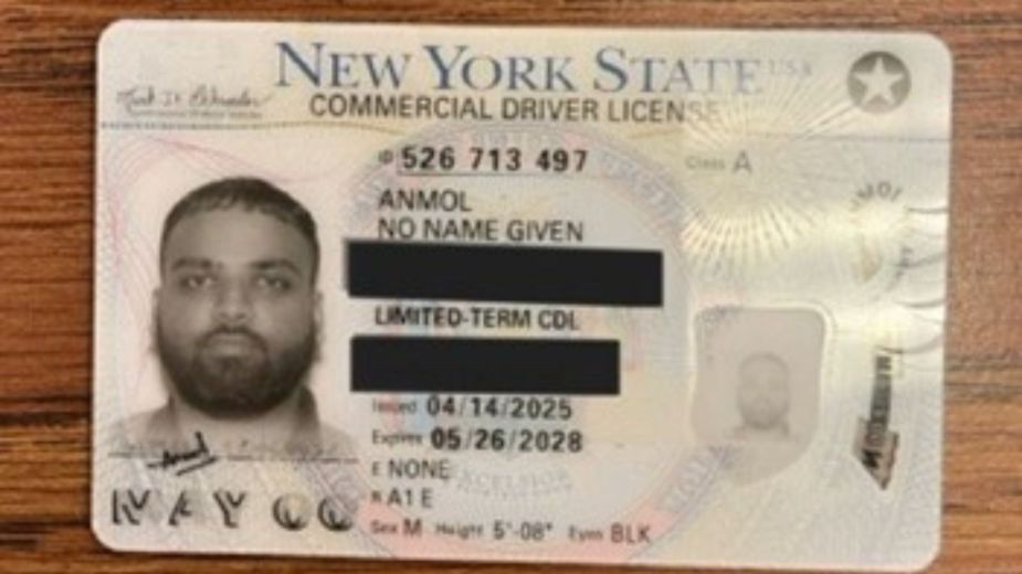 The U.S. Department of Homeland Security shares a NY-issued CDL with "No Name Given" printed on the card