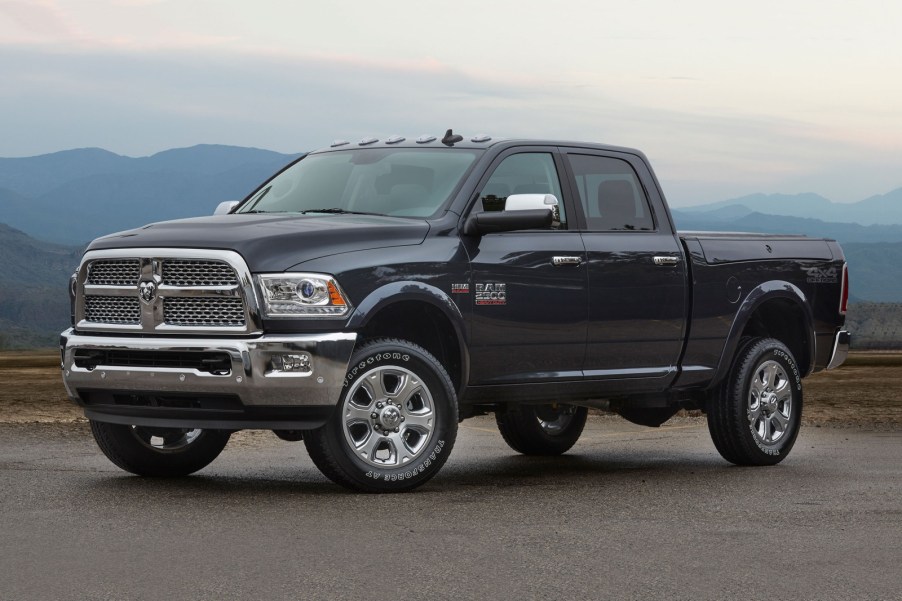 The 2018 Ram 2500 HD on pavement