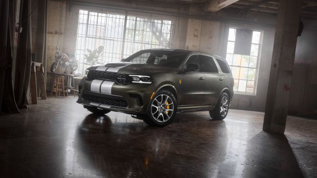 The Dodge Durango Gets Its V6 Engine Back to Reduce Prices