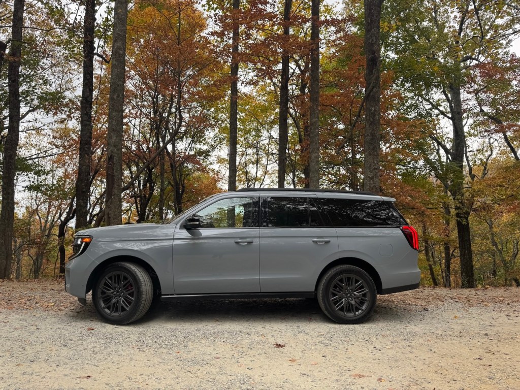 A side view of the 2026 Ford Expedition