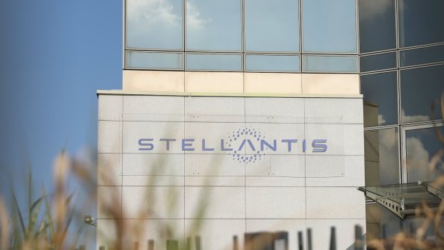 A Stellantis ‘Mandatory Remote Work Day’ Turned Into a 400-Employee Layoff Over Zoom