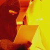 car-thieves-computer