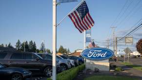 Ford dealership exterior sign