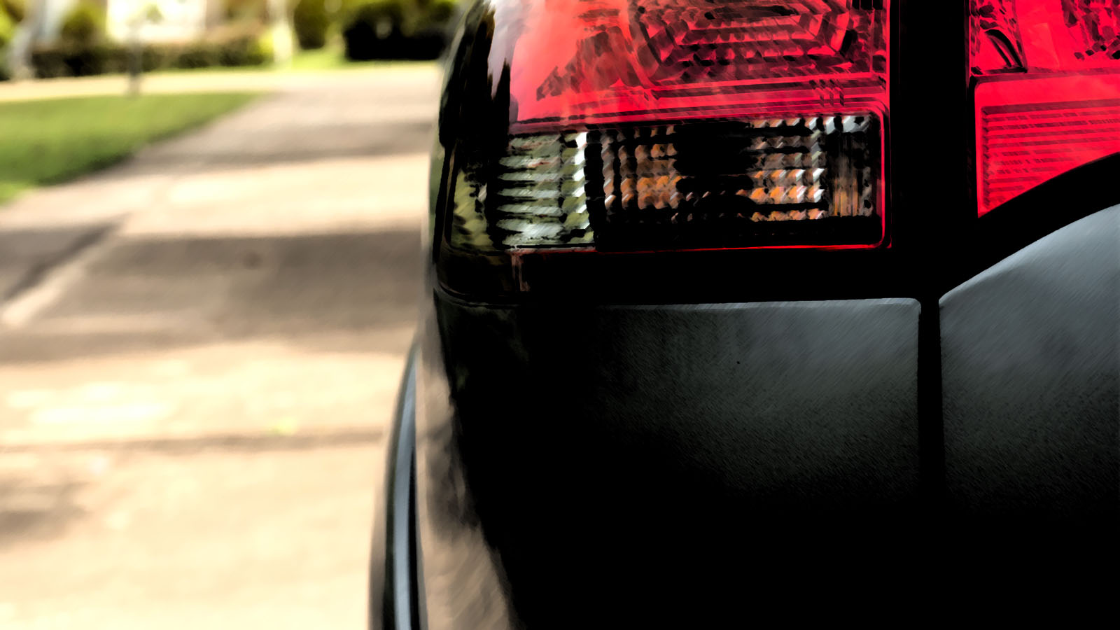 car-parked-in-driveway
