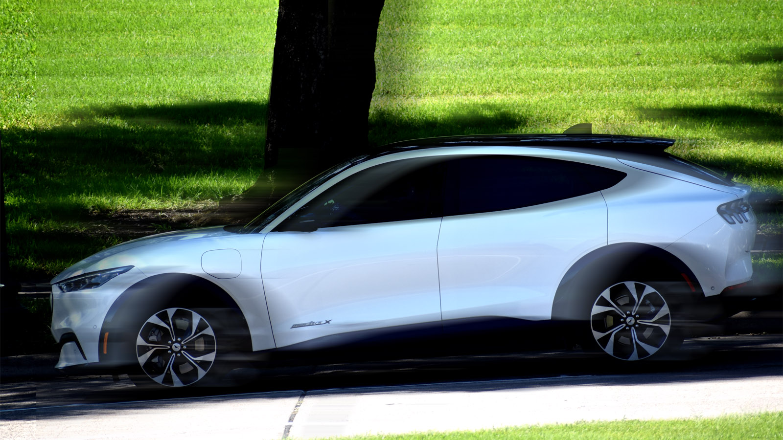 white-Ford-Mustang-Mach-E-roll-away