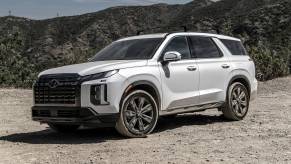 The 2025 Hyundai Palisade off-roading