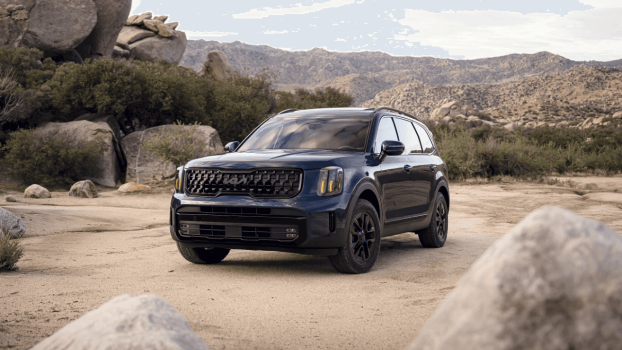 The 2025 Kia Telluride off-roading