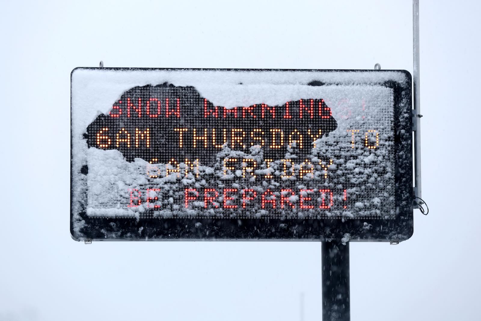FEMA Barred From Using ‘Ice’ on Roadside Signs During Winter Storm by Trump Admin