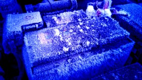 car-batteries-winter-cold