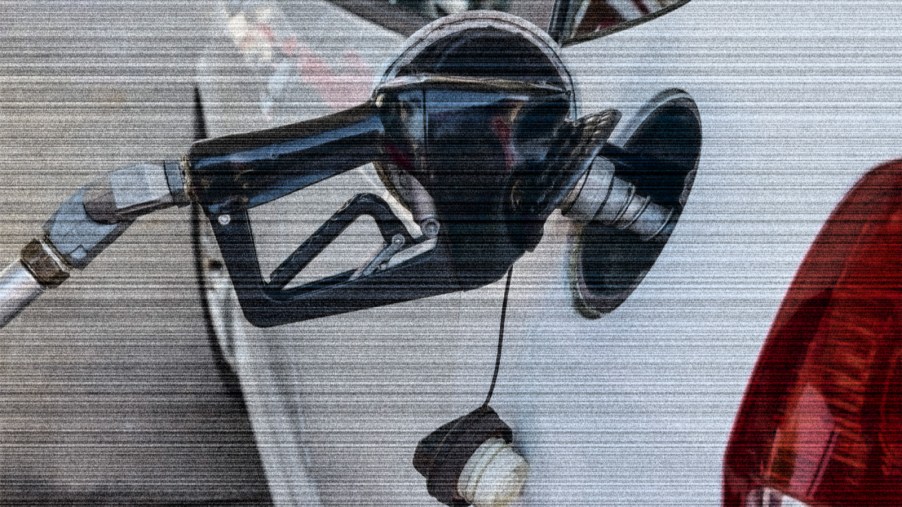 gas-nozzle-at-station