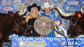 ken-schrader-wins-modified-feature-wild-west-shootout