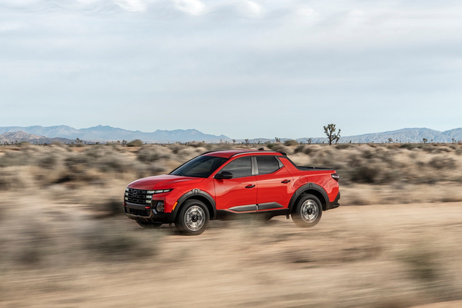 The 2025 Hyundai Santa Cruz off-roading