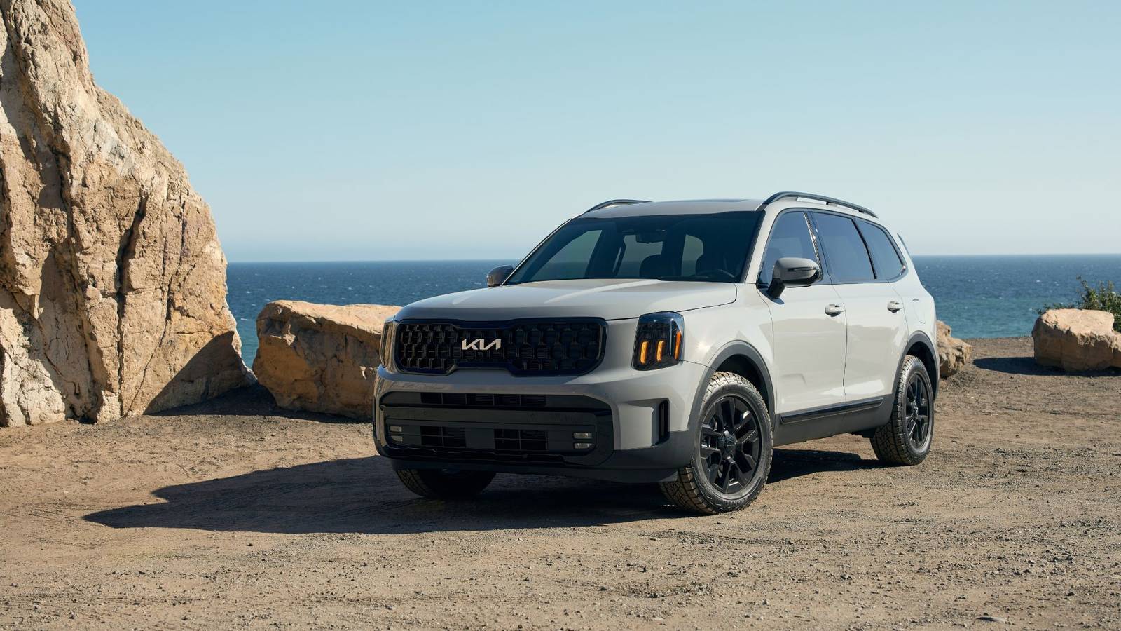 The 2026 Kia Telluride on the beach