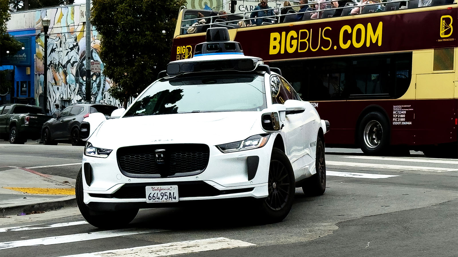 Teamsters in Multiple States Want Waymo Robotaxis and Other Autonomous Vehicles Banned