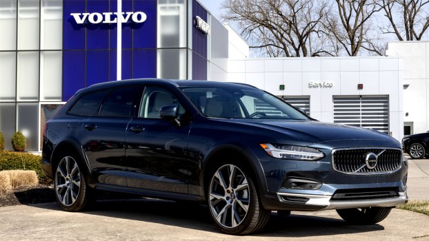 Volvo-V90-Cross-Country