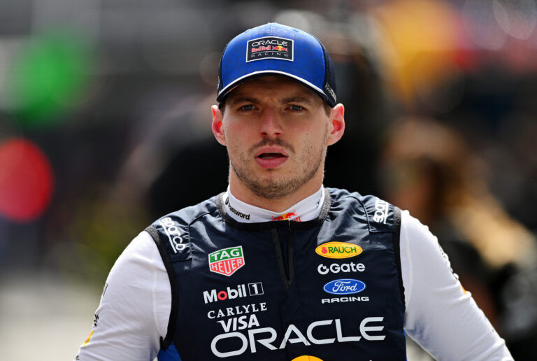 Max Verstappen'den Gazeteciye Sert Tepki: Odadan Kovdu