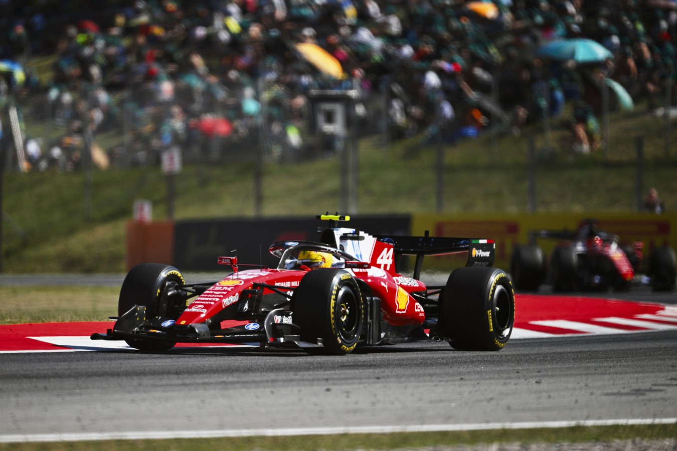 Lewis Hamilton Sends Warning to Championship Leader Antonelli: “It's Not Over”