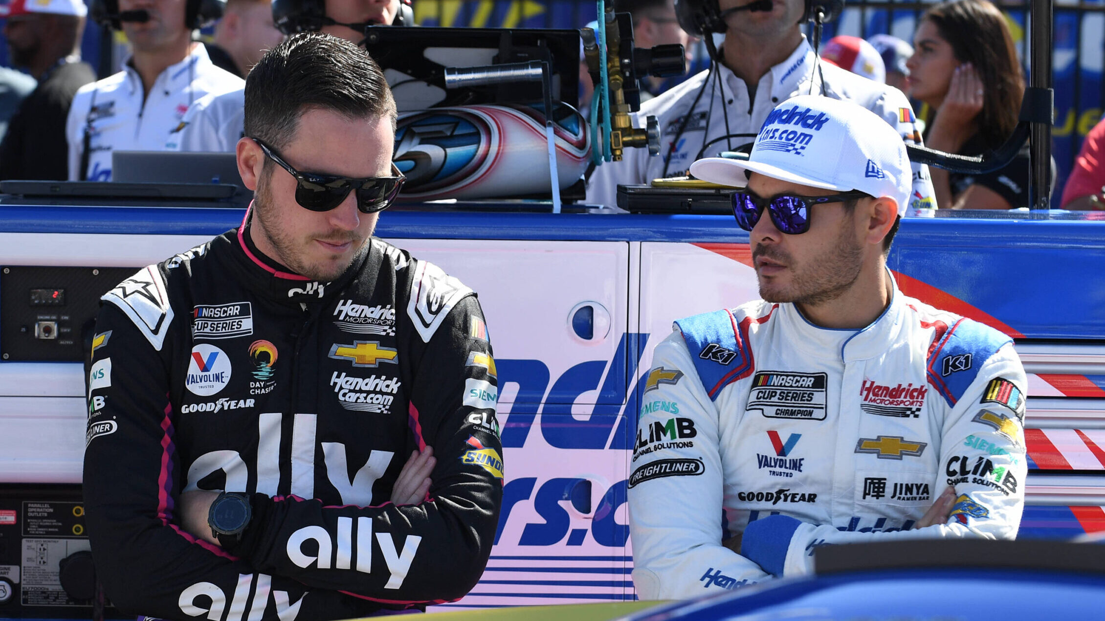 Kyle Larson Breaks Silence on Alex Bowman's Retirement News