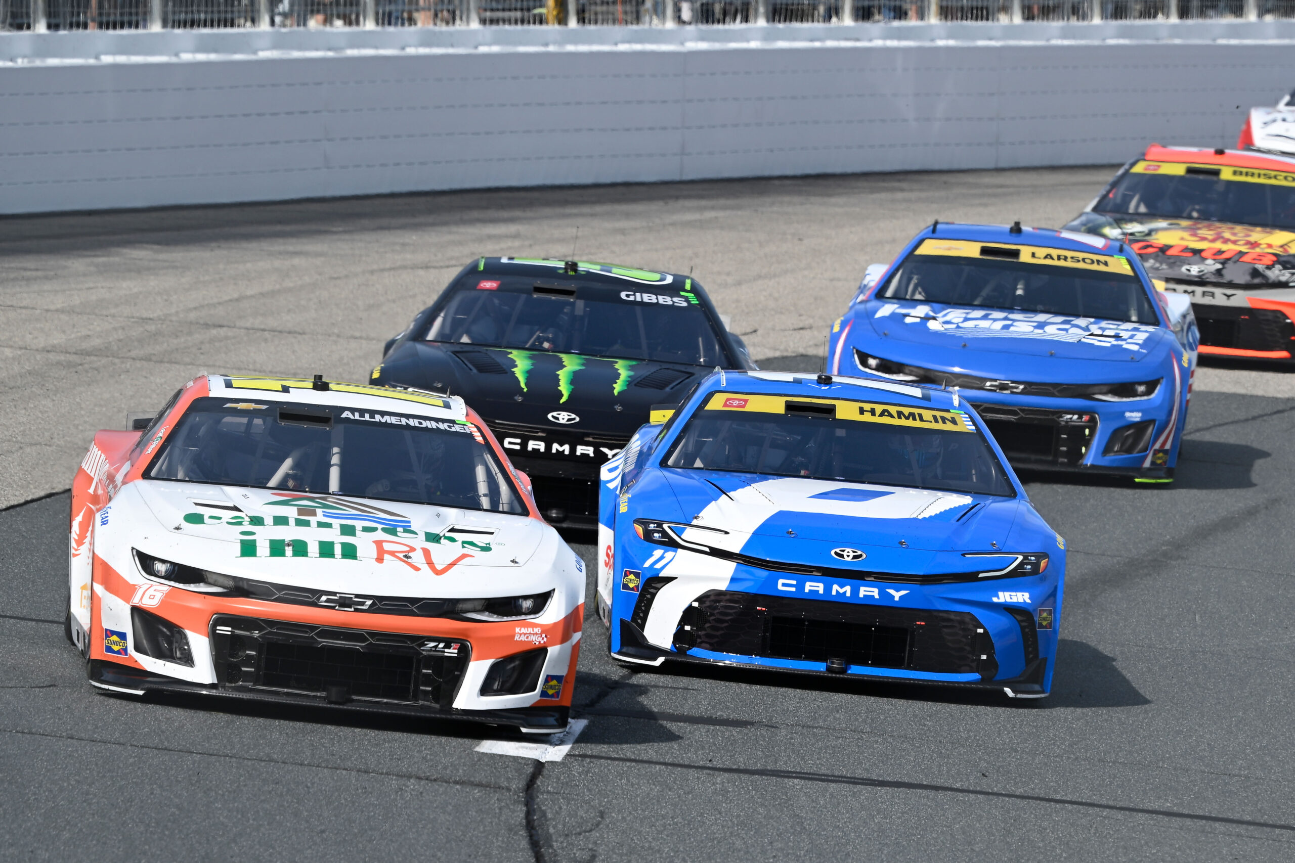 Photo: motorbiscuit.com NASCAR at New Hampshire 2026: Schedule, Start Time, TV Channels, and How to Watch